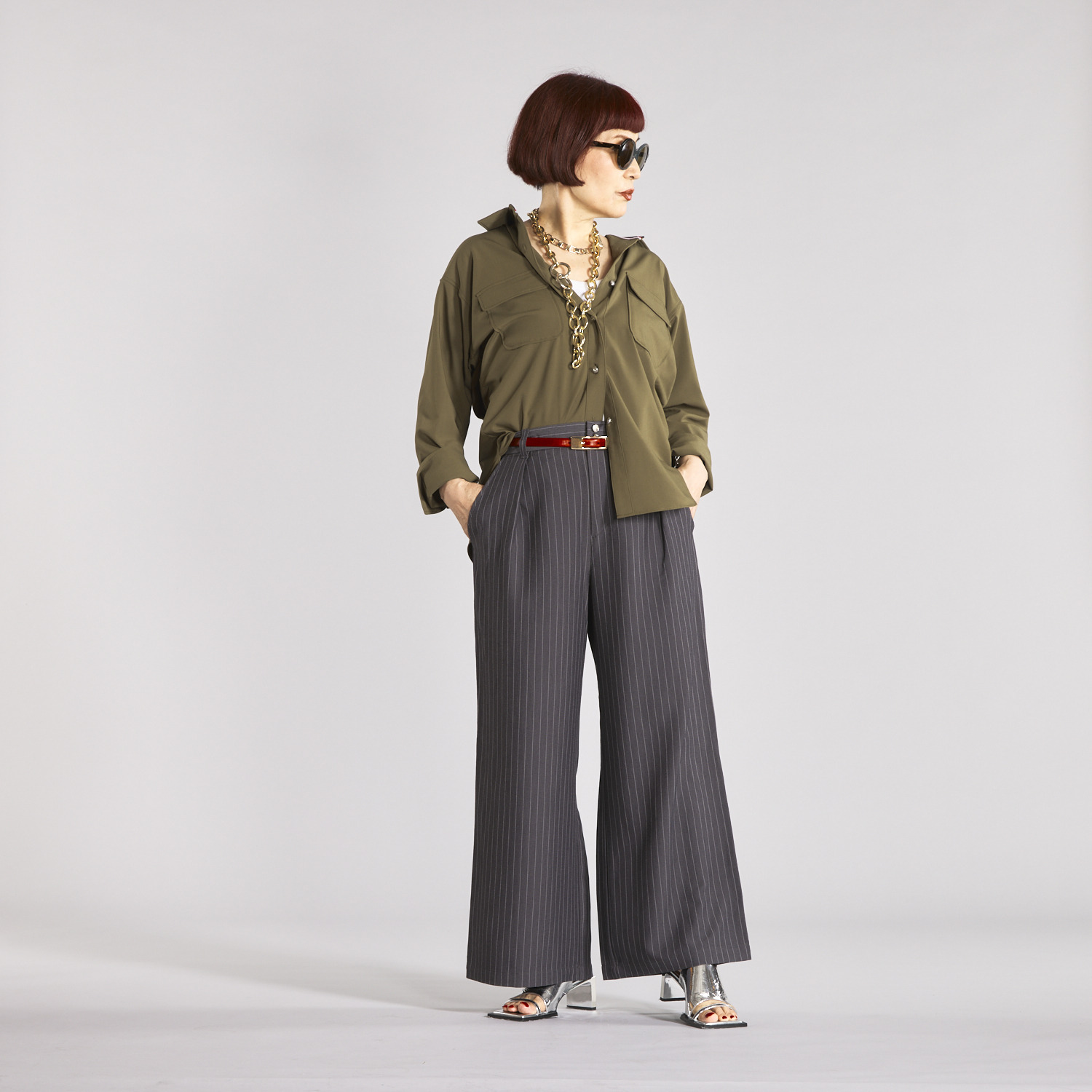 ボン・ブリコラージュ バイ　レイコ・ホウセンジ 脚長見えが叶う！ ストライプテープで ハンサムにキマる！ 旬顔サイドラインパンツ