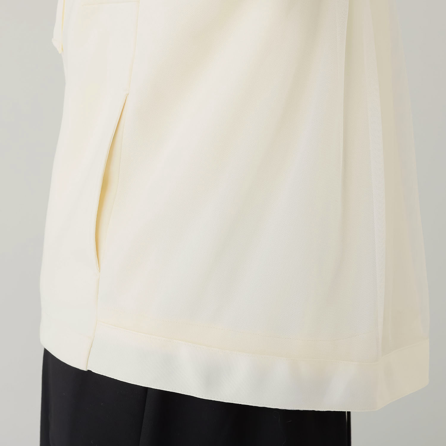 ブルーコレクション 大人かわいい決定版！！ チュール＆ グログランアクセント フード付ベスト