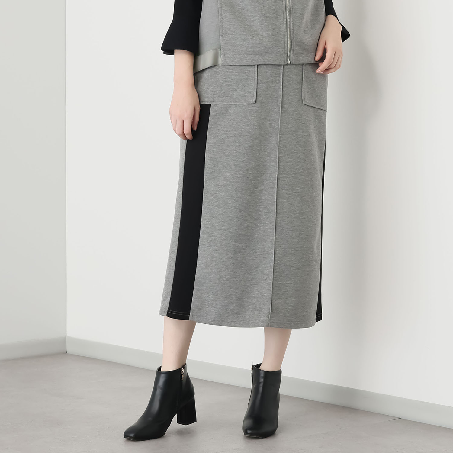 ブルーコレクション 細見えマジック！！ ダンボールニット ツートーンカラー ストレートスカート