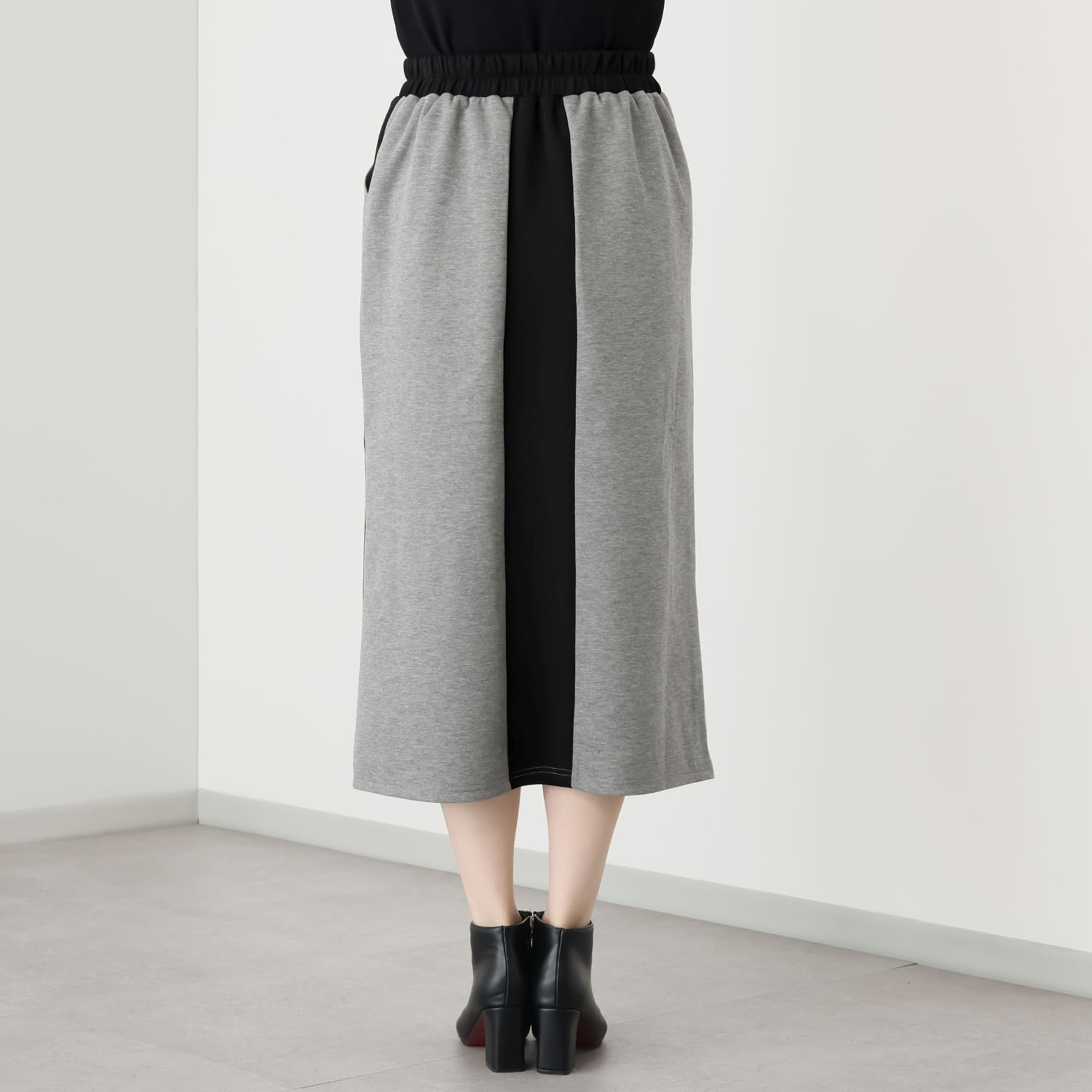 ブルーコレクション 細見えマジック！！ ダンボールニット ツートーンカラー ストレートスカート