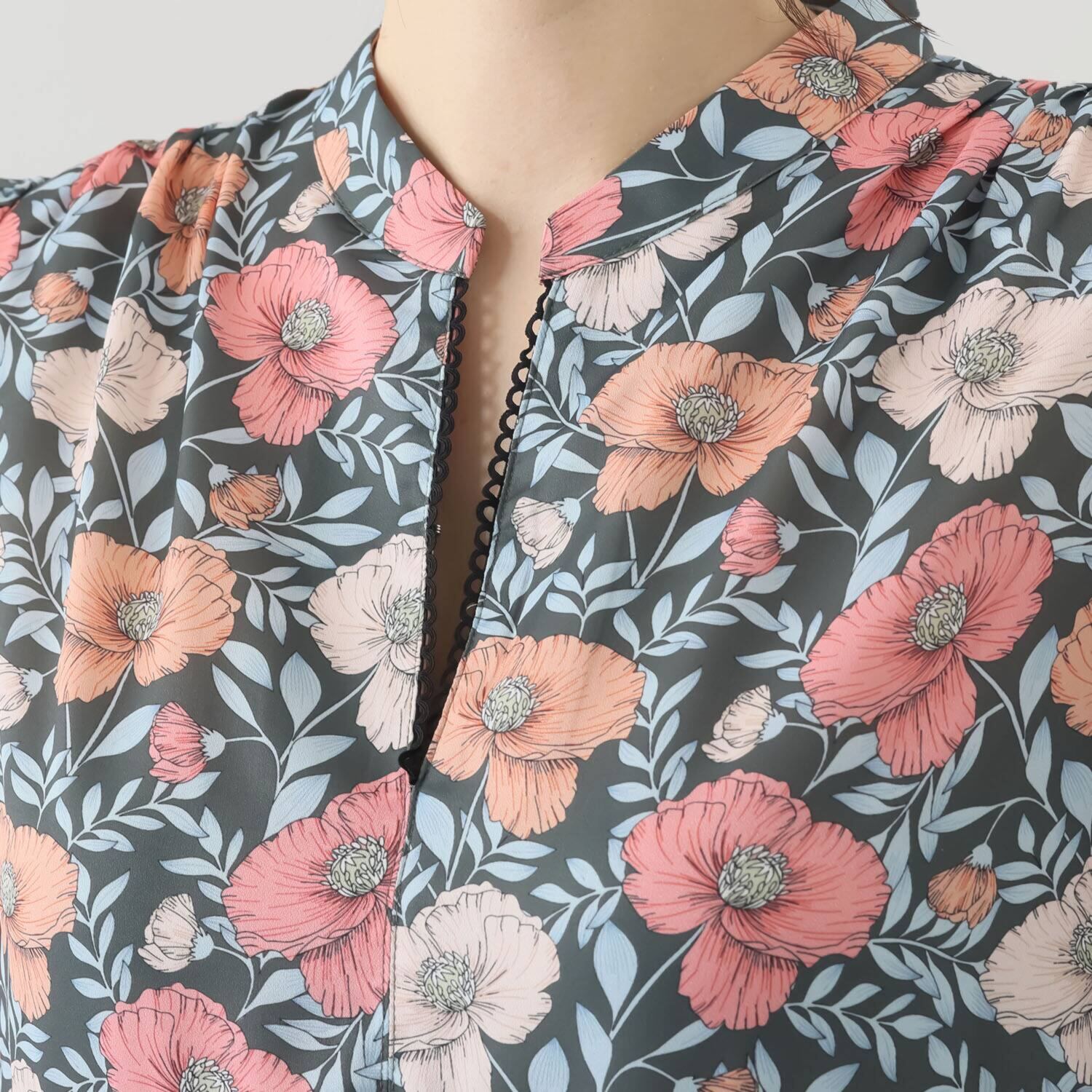 ブルーコレクション 秋の風感じる！ アネモネプリント ティアードワンピース