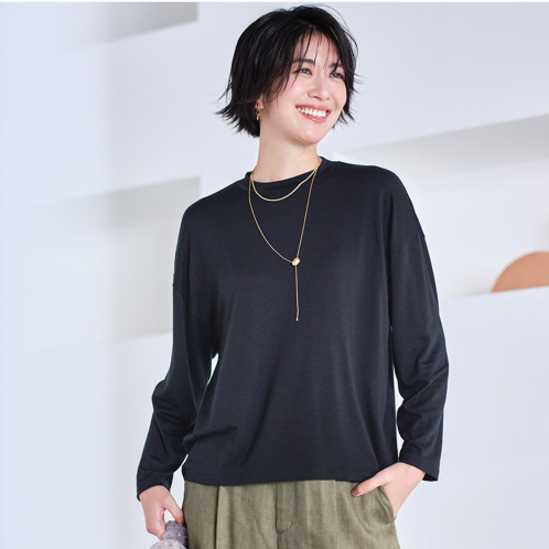 エイガールズ とろける肌触り スーパーストレッチ テンセルカシミヤ混 クルーネックプルオーバー エイガールズ とろける肌触り スーパーストレッチ テンセルカシミヤ混 クルーネックプルオーバー