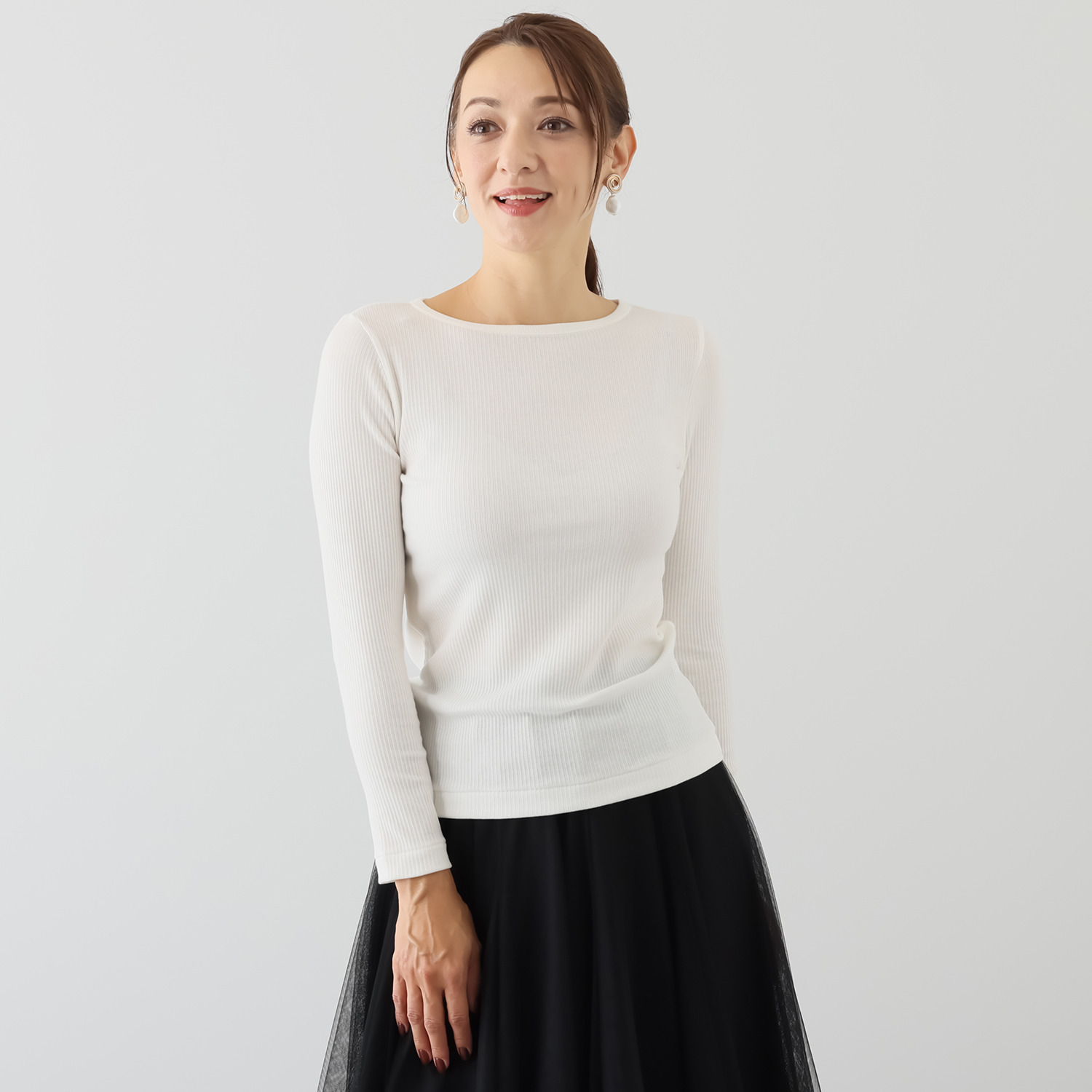 エイガールズ とろける肌触り スーパーストレッチ テンセルカシミヤ混 変形リブプルオーバー