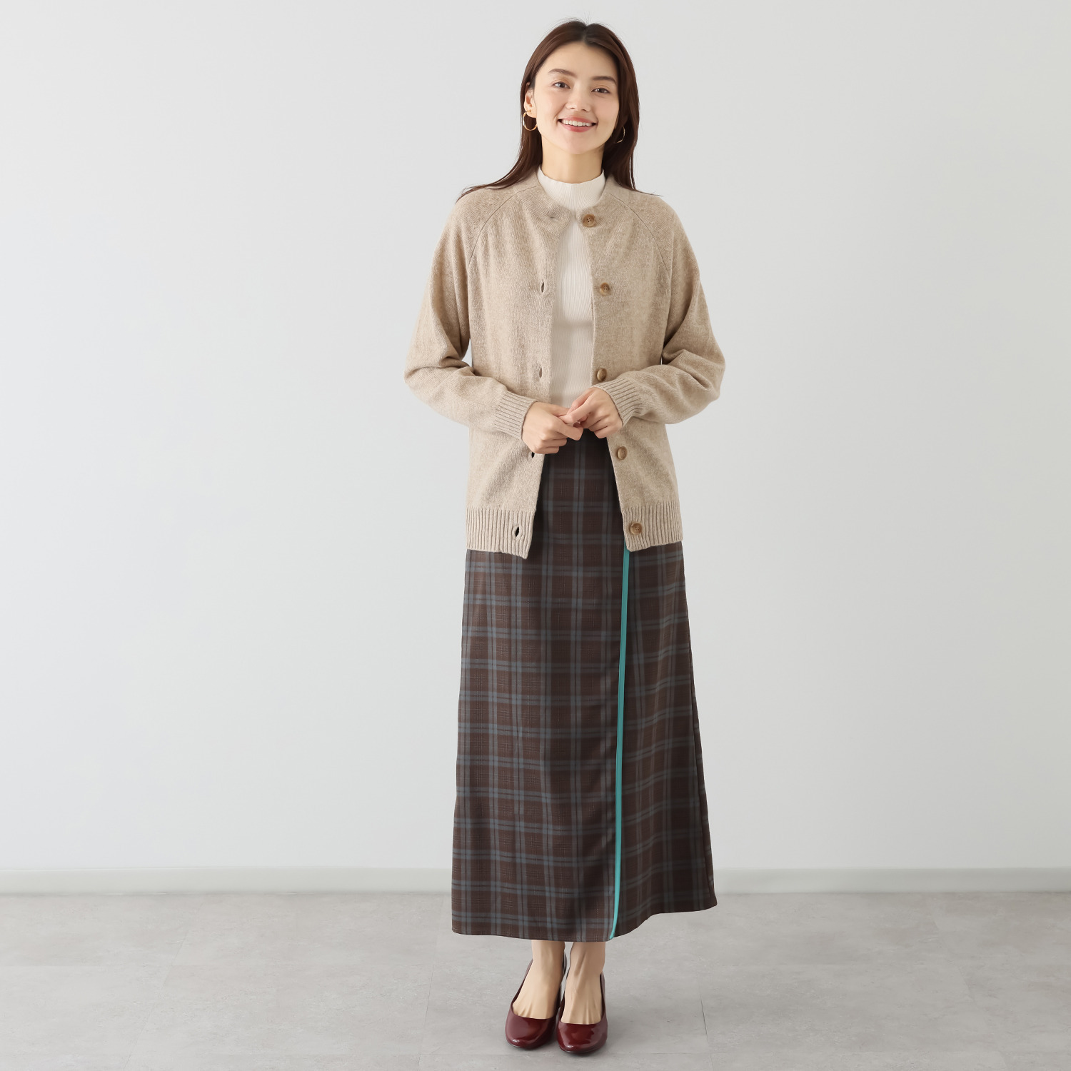 ルナリア ラムウール混 ボトルネック ニットカーディガン