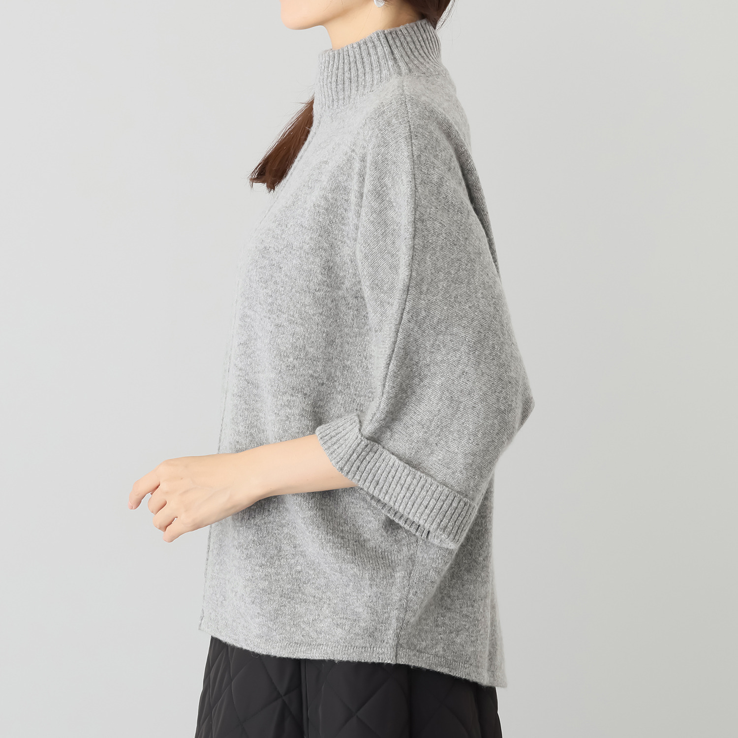 ルナリア ラムウール混 ポンチョ風 ニットプルオーバー