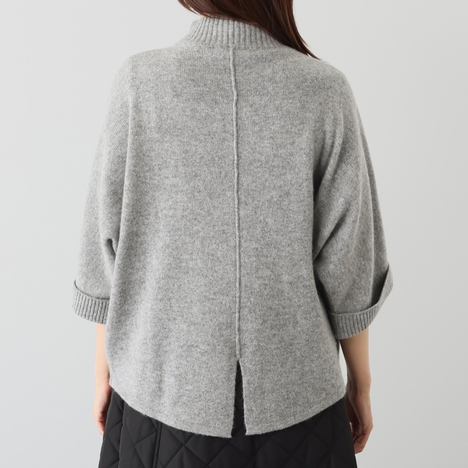 ルナリア ラムウール混 ポンチョ風 ニットプルオーバー