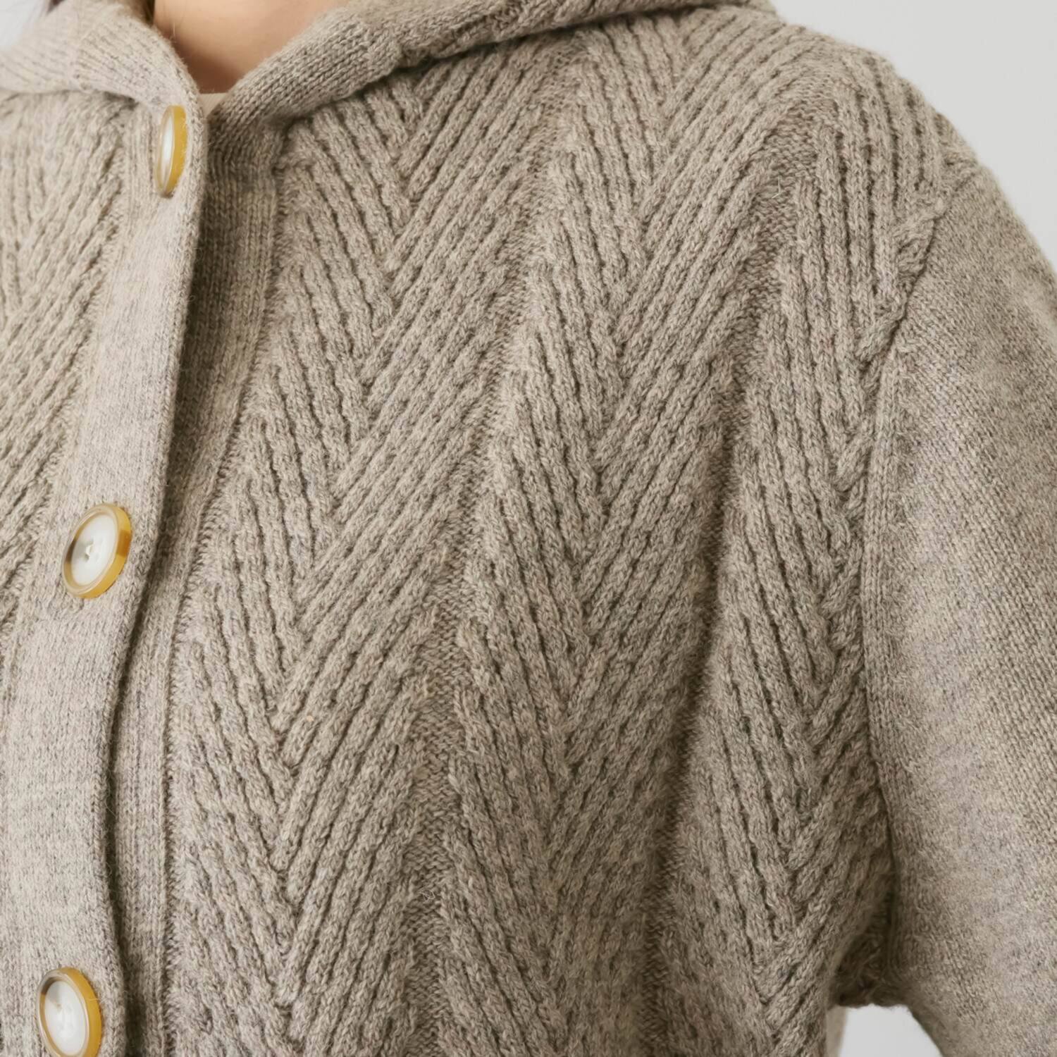 ルナリア ラムウール混 ジグザグ柄 フード付 ニットカーディガン