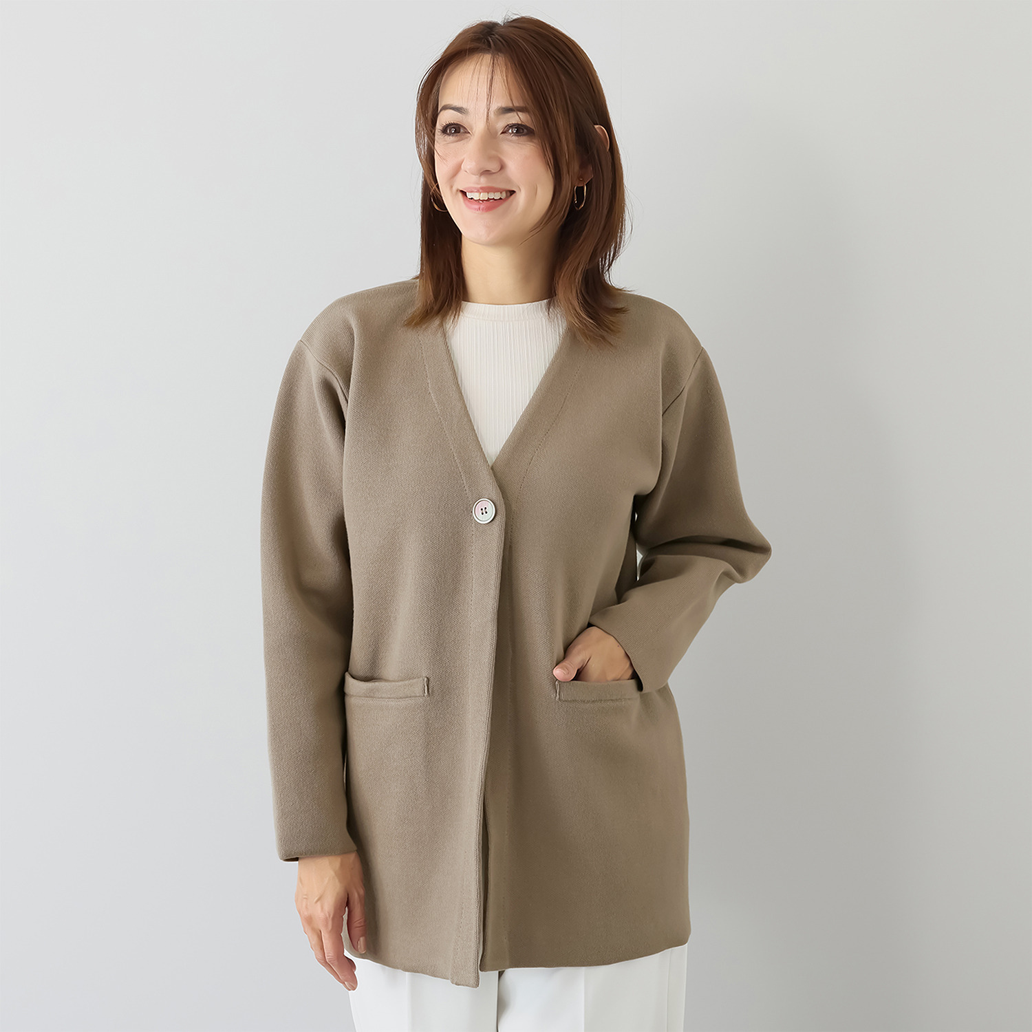 ルクオーレ 軽く羽織れる すっきりＶネック ニットコーディガン