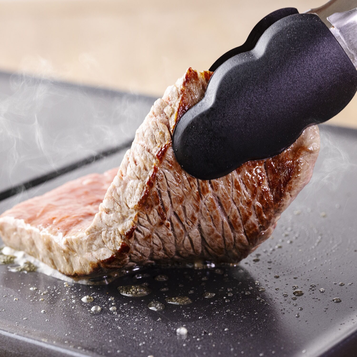 エバークックデコ 食卓で味わう感動グリル！ ２面調理も片面調理もＯＫ それぞれ温度調節もできる ホットプレート デュオグリル ＨＰＹ−１２１