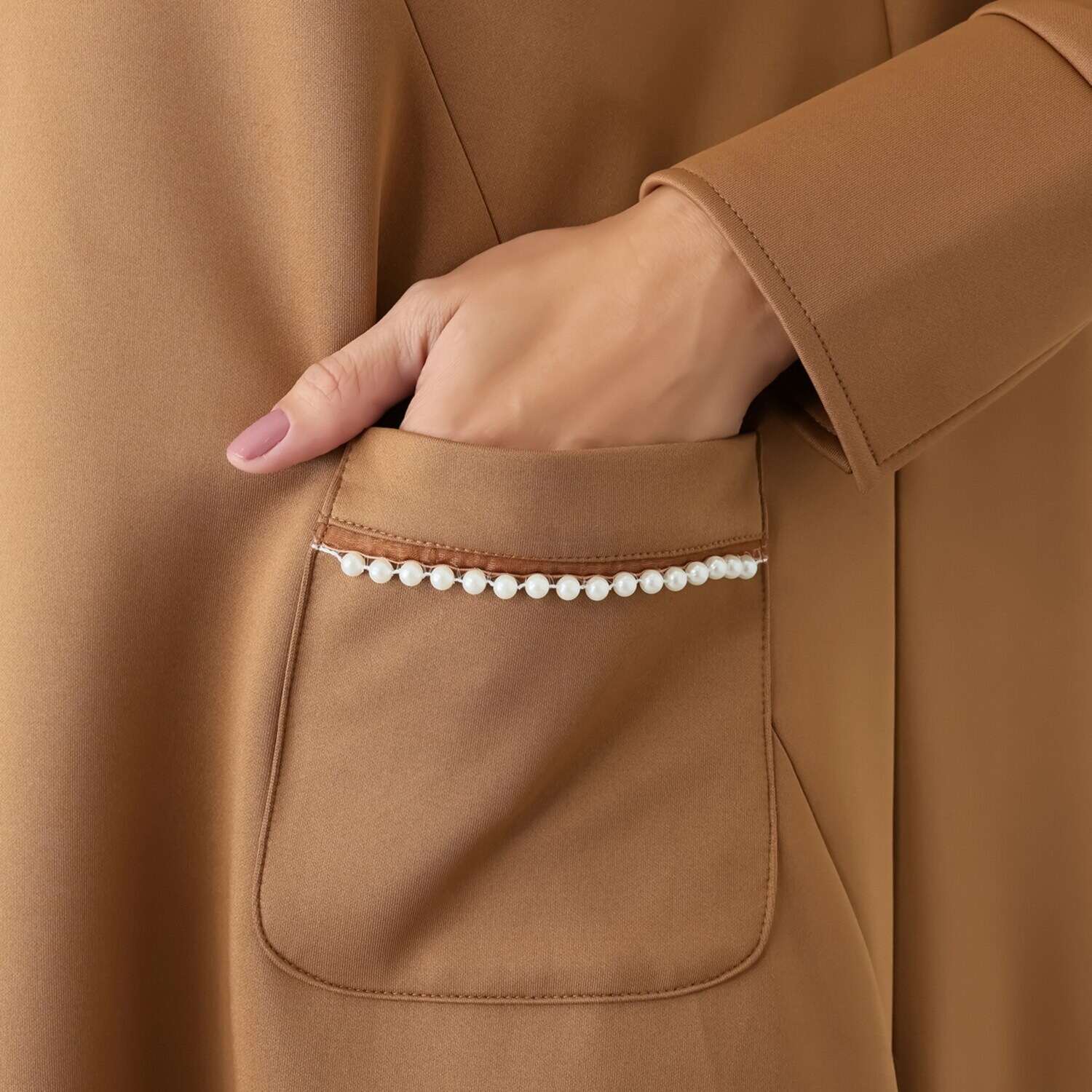 パルムミミ エレガントを気軽にまとう パールビジュウ付 Ａラインワンピース