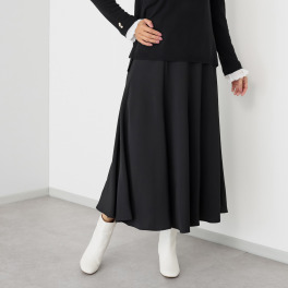 パルムミミ 上品さとこなれ感の 旬バランスを叶える ニュアンス フレアースカート
