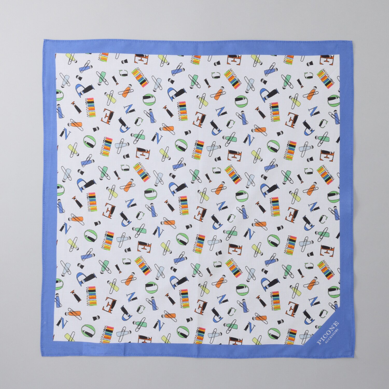 ピッコーネ アッチェッソーリ バンダナハンカチ ３枚セット