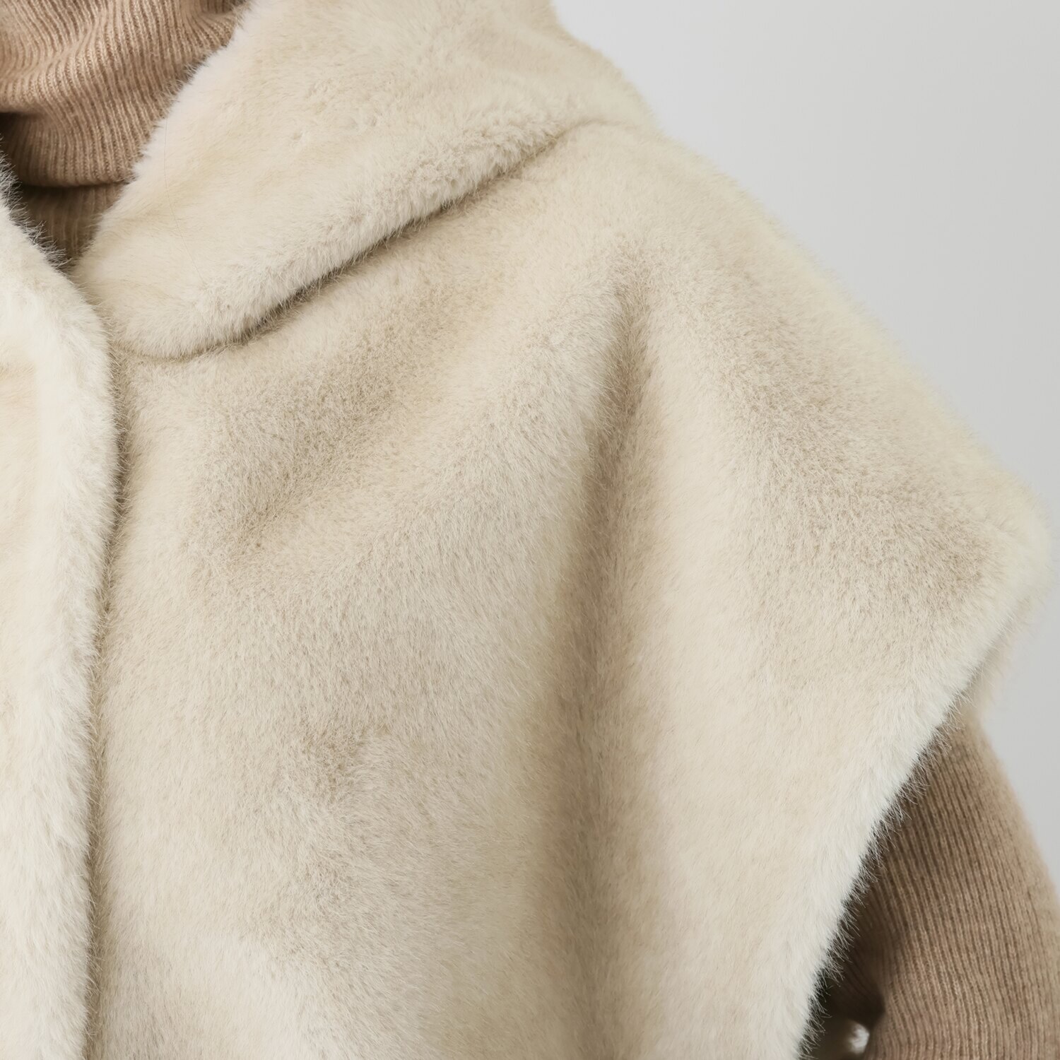 亀　恭子セレクト！ スタジオエーアール リバーシブル ミンク調エコファー ジレコート