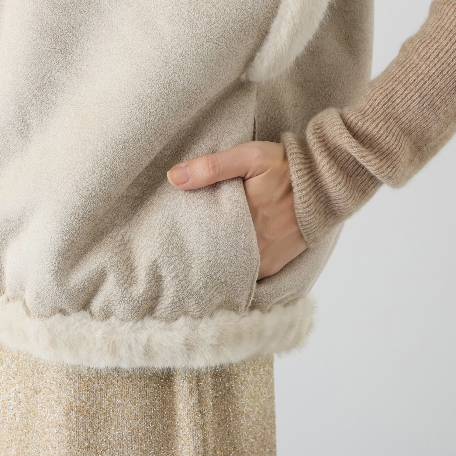 亀　恭子セレクト！ スタジオエーアール リバーシブル ミンク調エコファー ジレコート