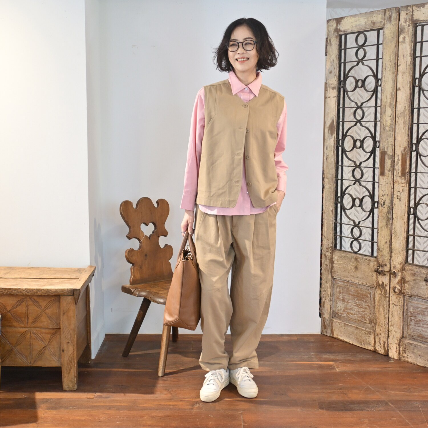 リラリー 裾アレンジ 大人のチノパンツ