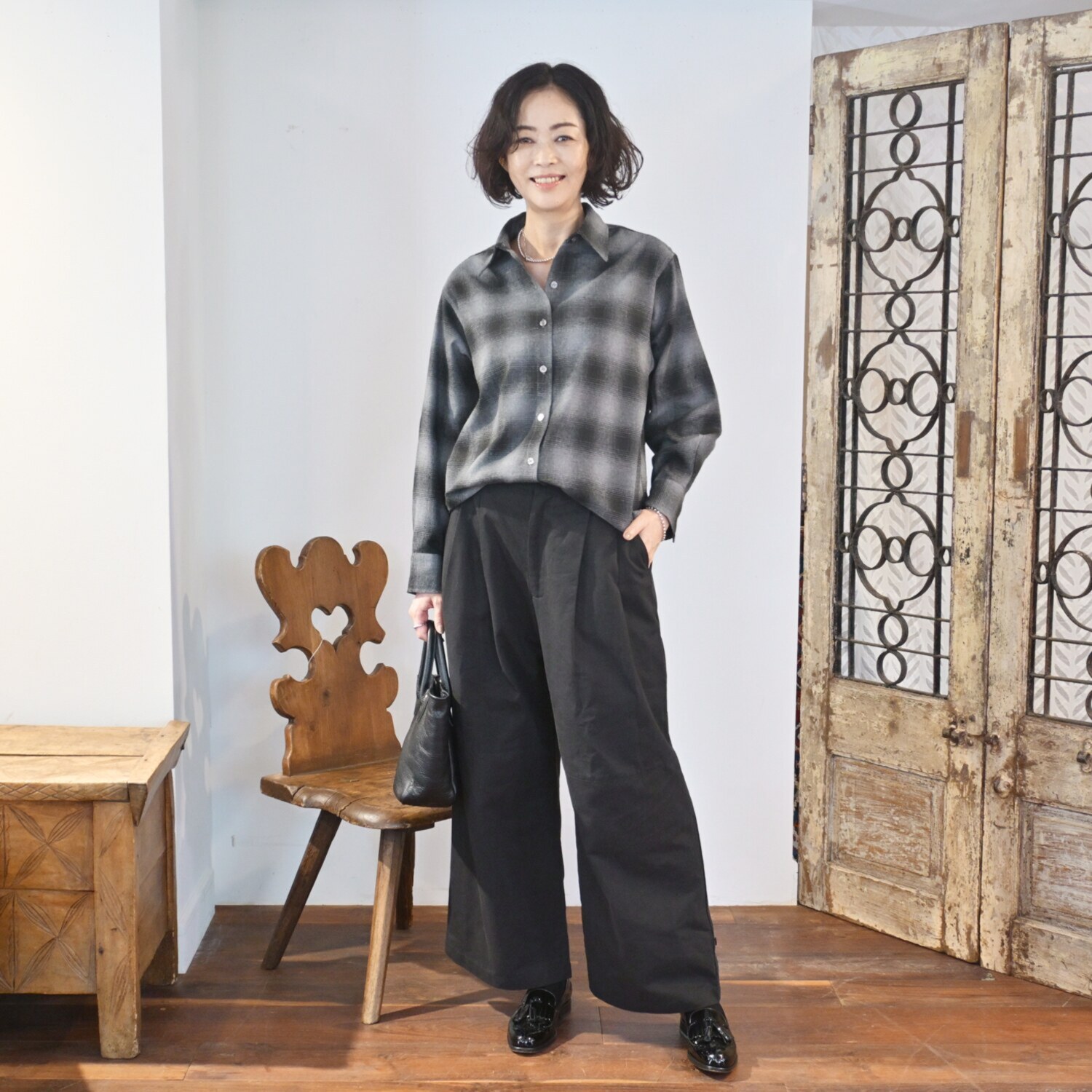 リラリー 裾アレンジ 大人のチノパンツ