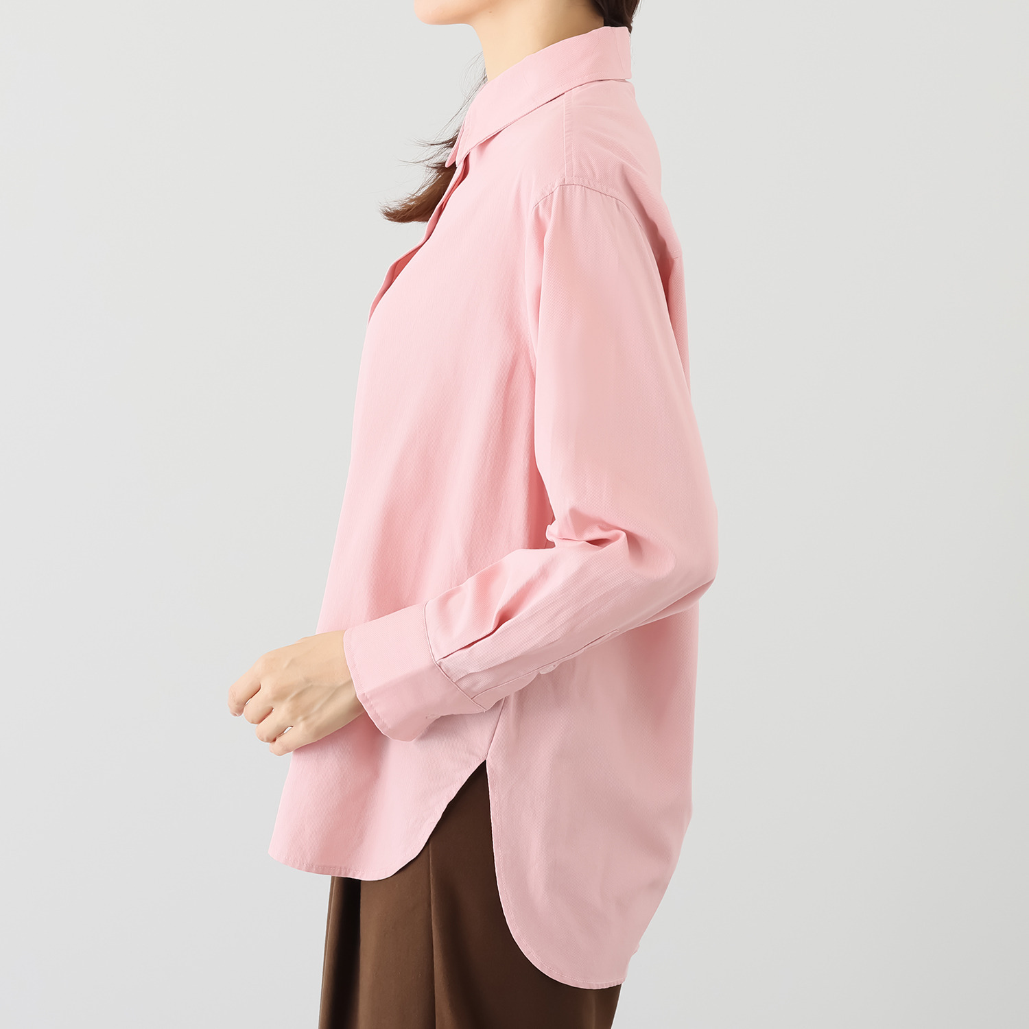 リラリー バックラインシャツ