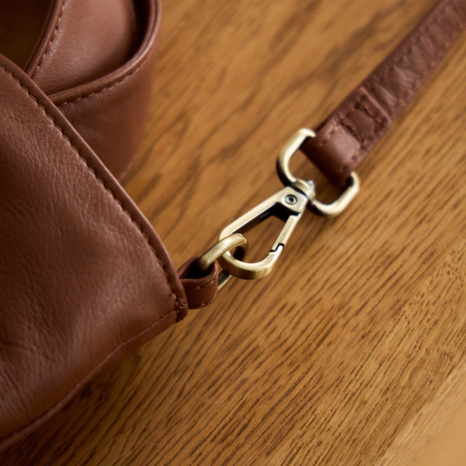 ズッケロ ソフトカウレザー ２ウェイバッグ