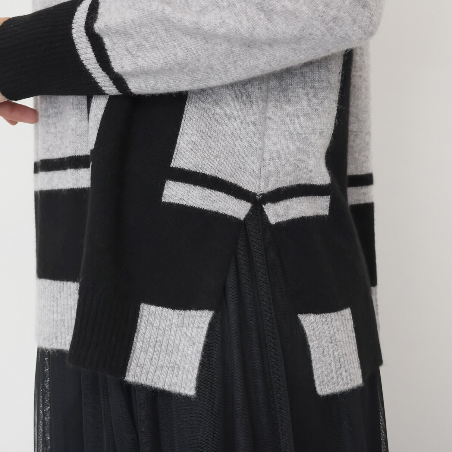 ナチュラム カシミヤ１００％ インターシャ編みで 表現した デザインセーター