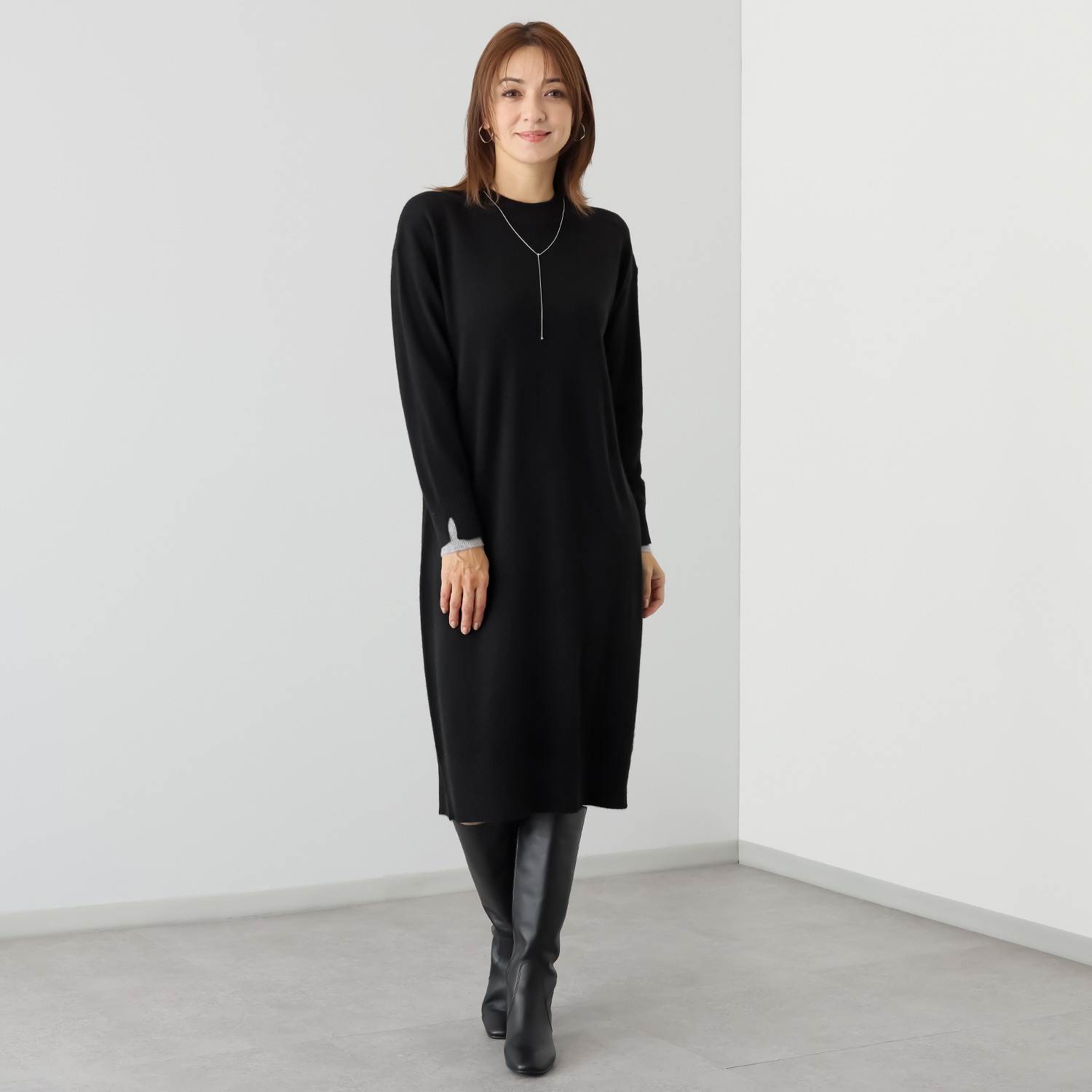 ナチュラム カシミヤ１００％ 贅沢シルエットの ニットワンピース