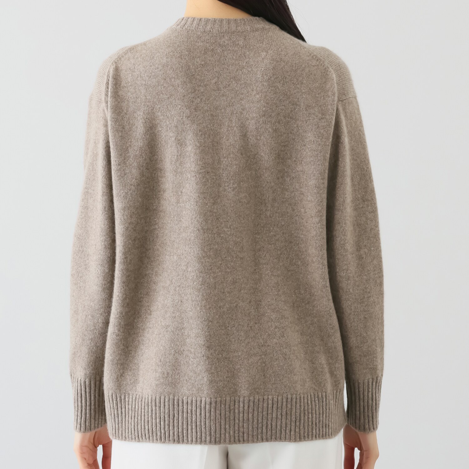 ナチュラム お手入れ簡単 カシミヤヤクの ポケット付ミドルゲージの ニットカーディガン