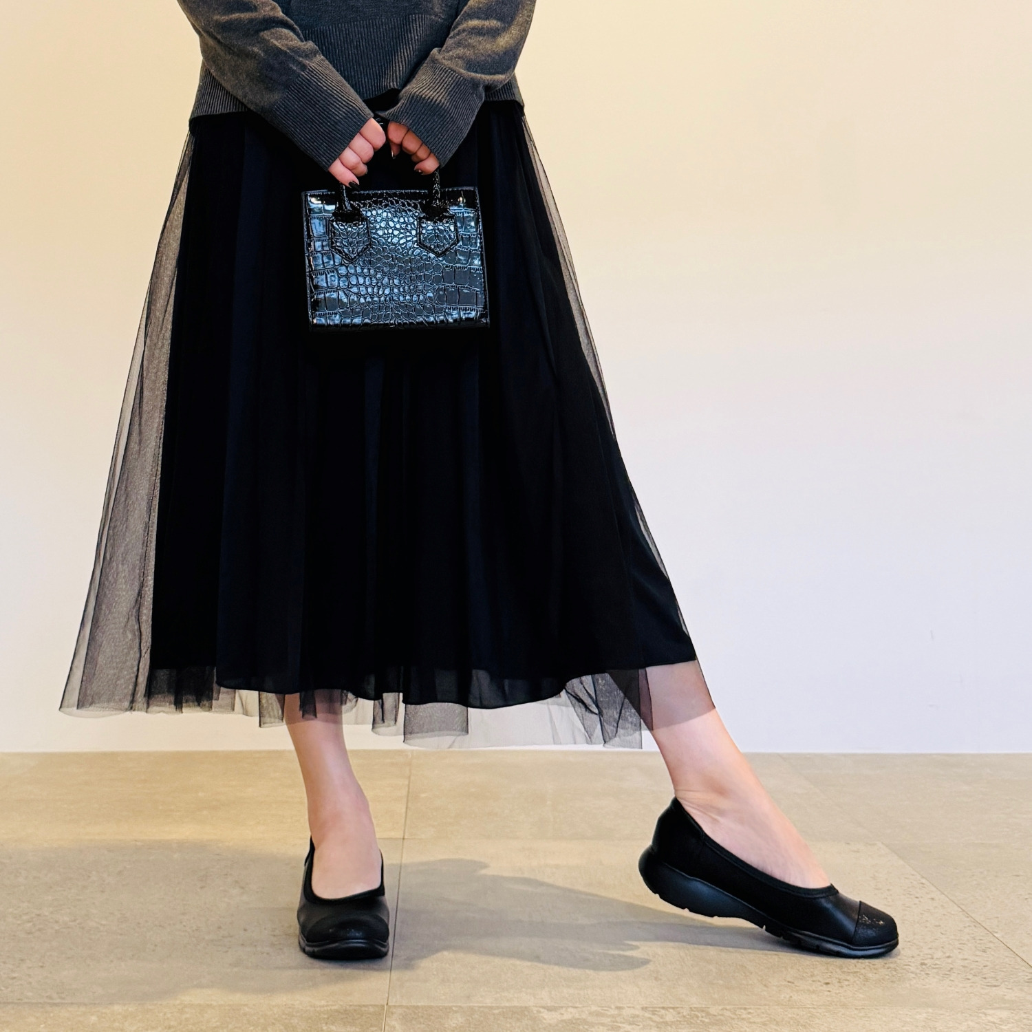 ラックラック 履いて歩いて全身運動！ 空飛ぶ　洗える 異素材切り替え エレガントパンプス