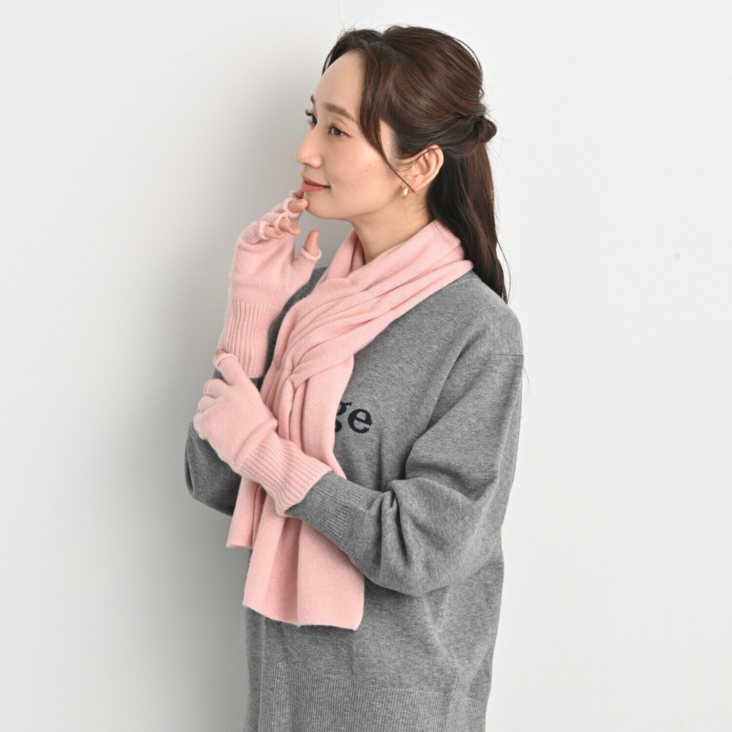 ティエドゥール 内モンゴル産 アルバスカシミヤ１００％ 指出しニットグローブ