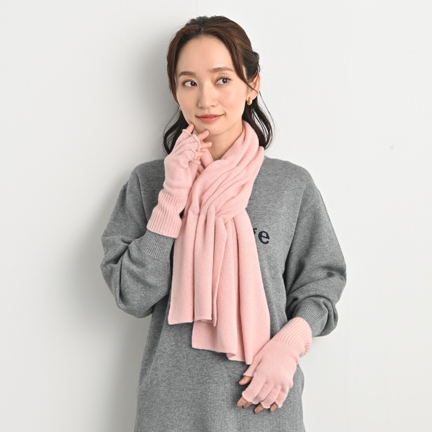 ティエドゥール 内モンゴル産 アルバスカシミヤ１００％ 指出しニットグローブ