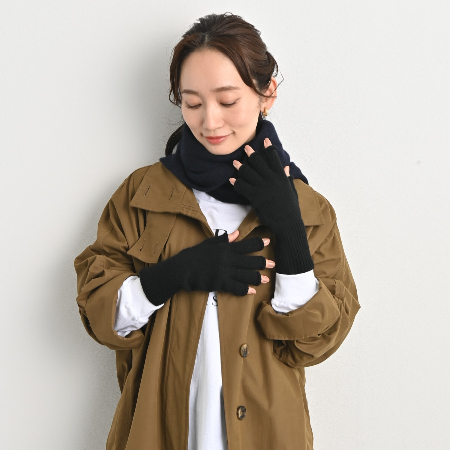 ティエドゥール 内モンゴル産 アルバスカシミヤ１００％ 指出しニットグローブ