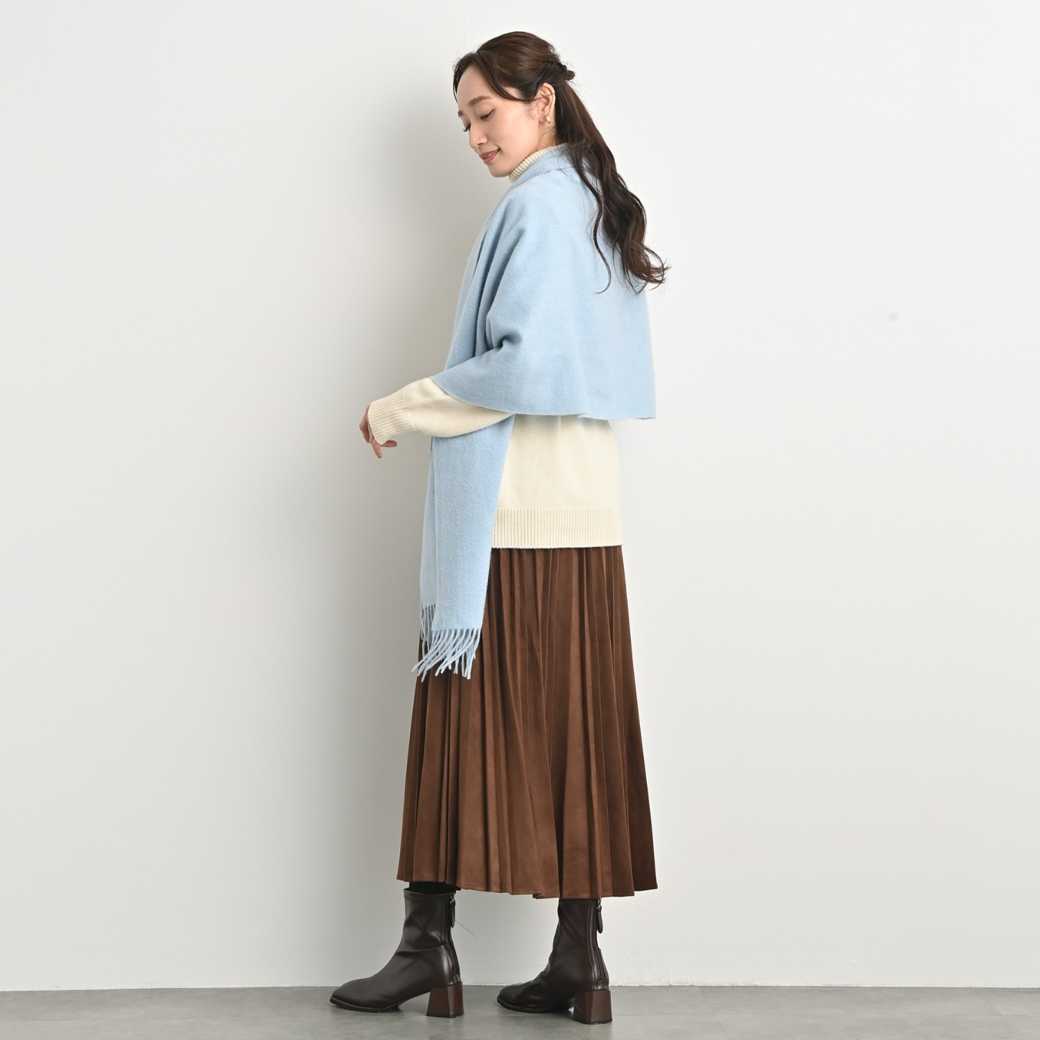 ティエドゥール 内モンゴル産 アルバスカシミヤ１００％ 艶やか＆なめらか仕上げ 大判ストール