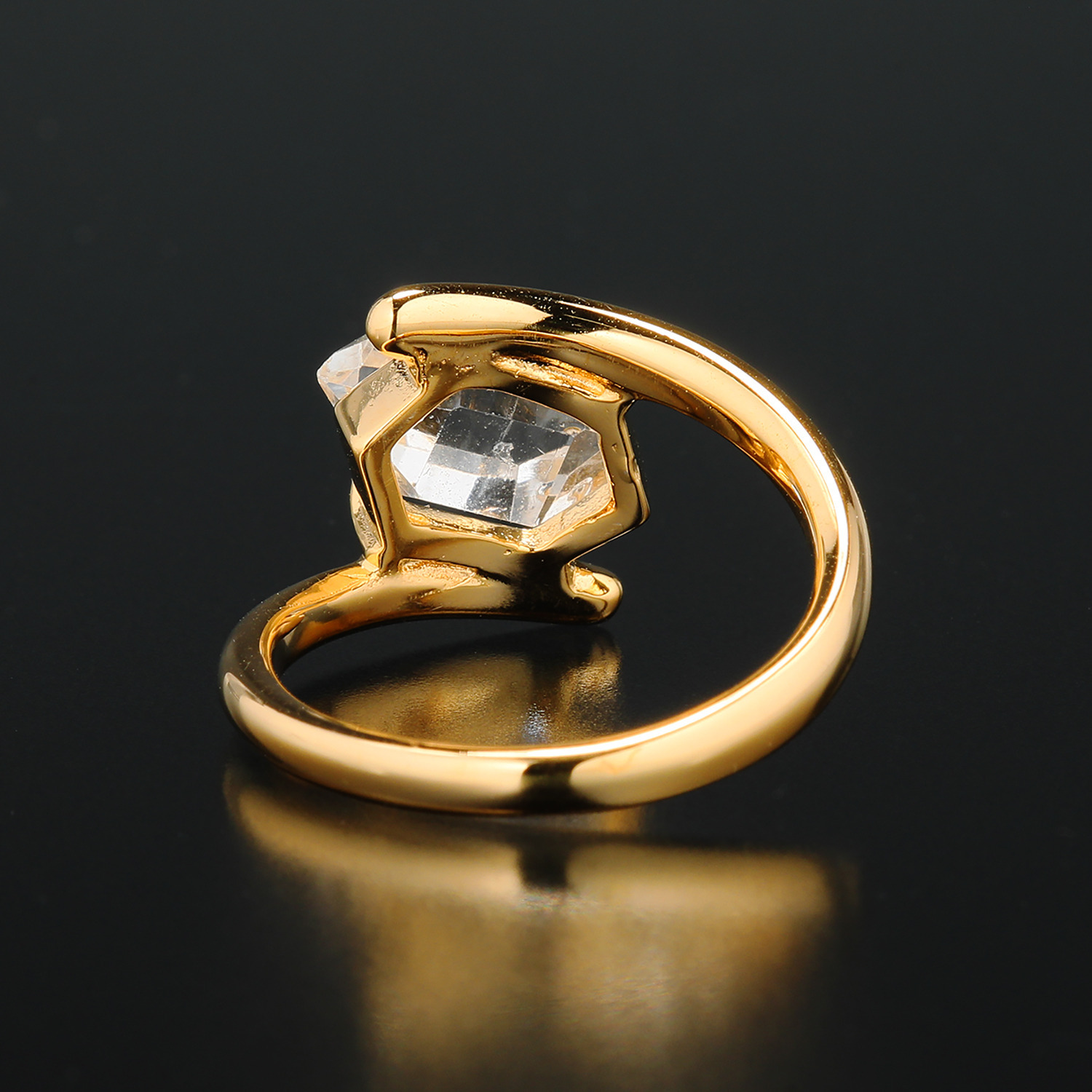 ハーキマーダイヤモンド １０ｍｍＵＰ ロッククリスタルクォーツ クロスオーバーデザイン ソリティアリング