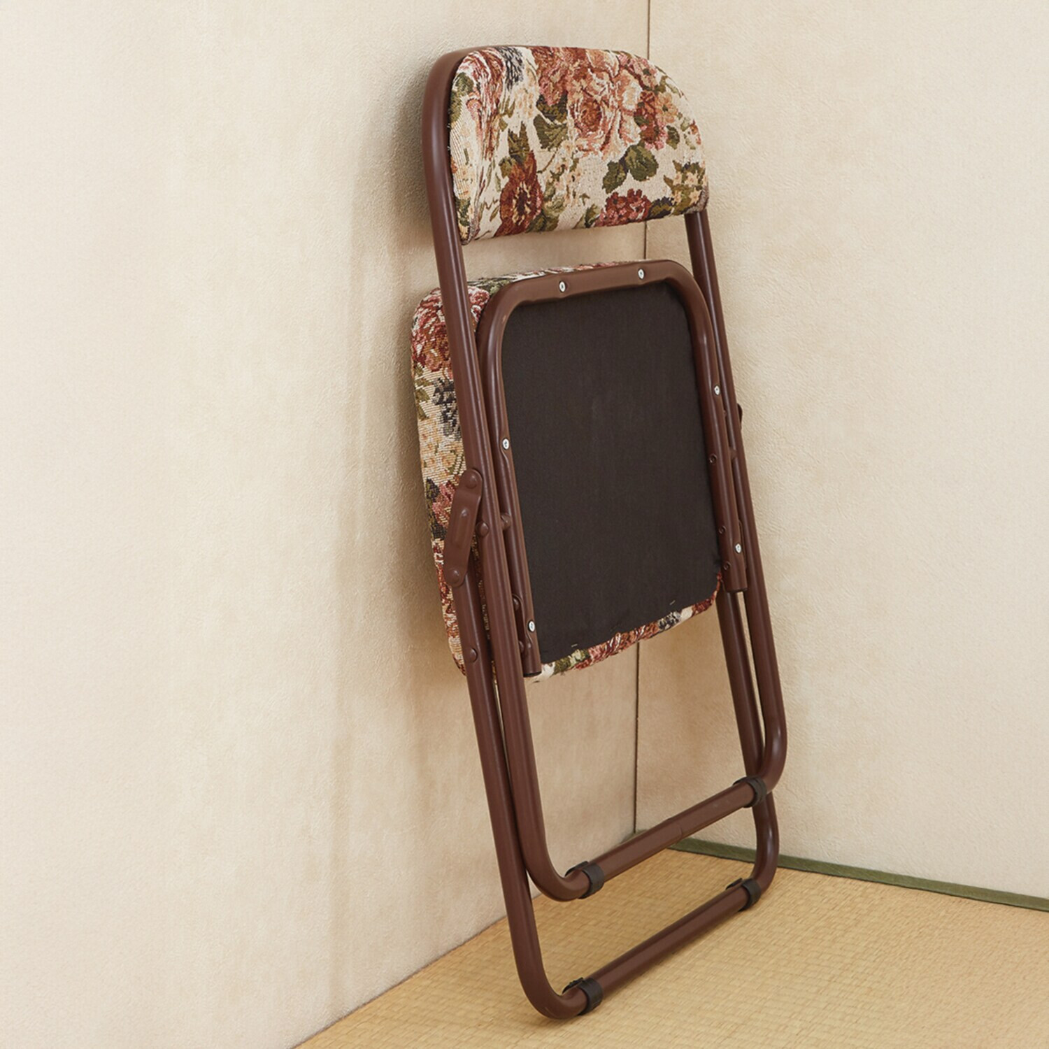 程よい高さで座りやすい！ 防ダニ不織布入りの 安心設計 折りたためる ゴブラン織椅子