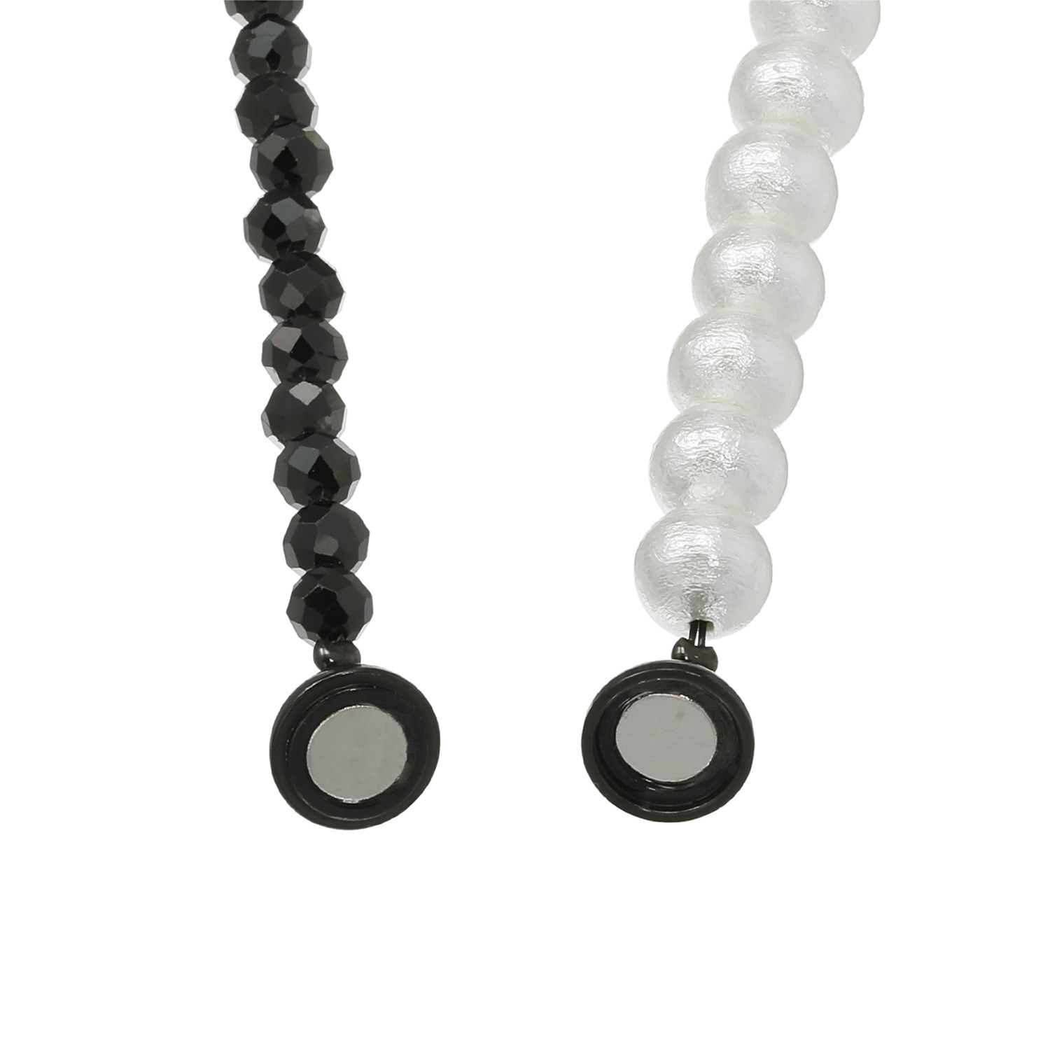 マダムヒロコ ブラックスピネル＆ コットンパール バイカラー マグネット ロングネックレス “サピュイエ 　モノクローム”