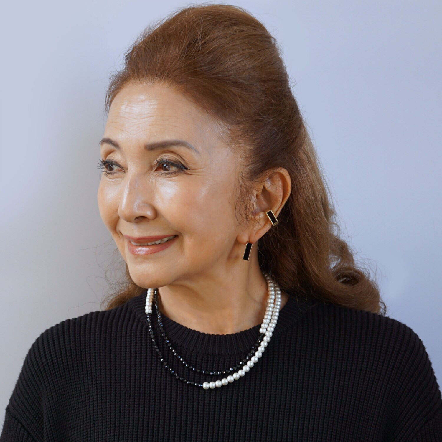 マダムヒロコ ジェムストーン スクエアモティーフ フープピアス “アンコテ”