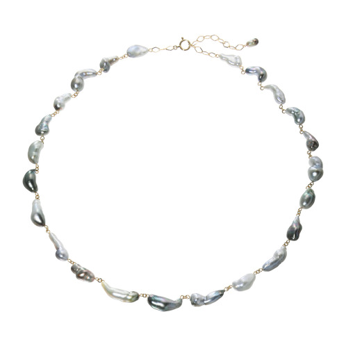 ペルラジオーネ　１４Ｋ　黒蝶ロングケシパール　デザインネックレス