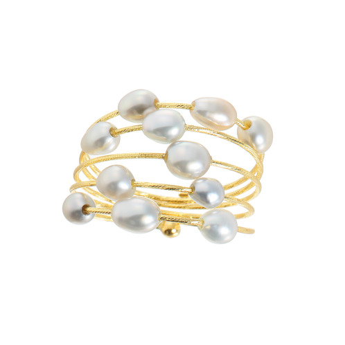 ペルラジオーネ　１８Ｋ　黒蝶ケシパール　５連リング