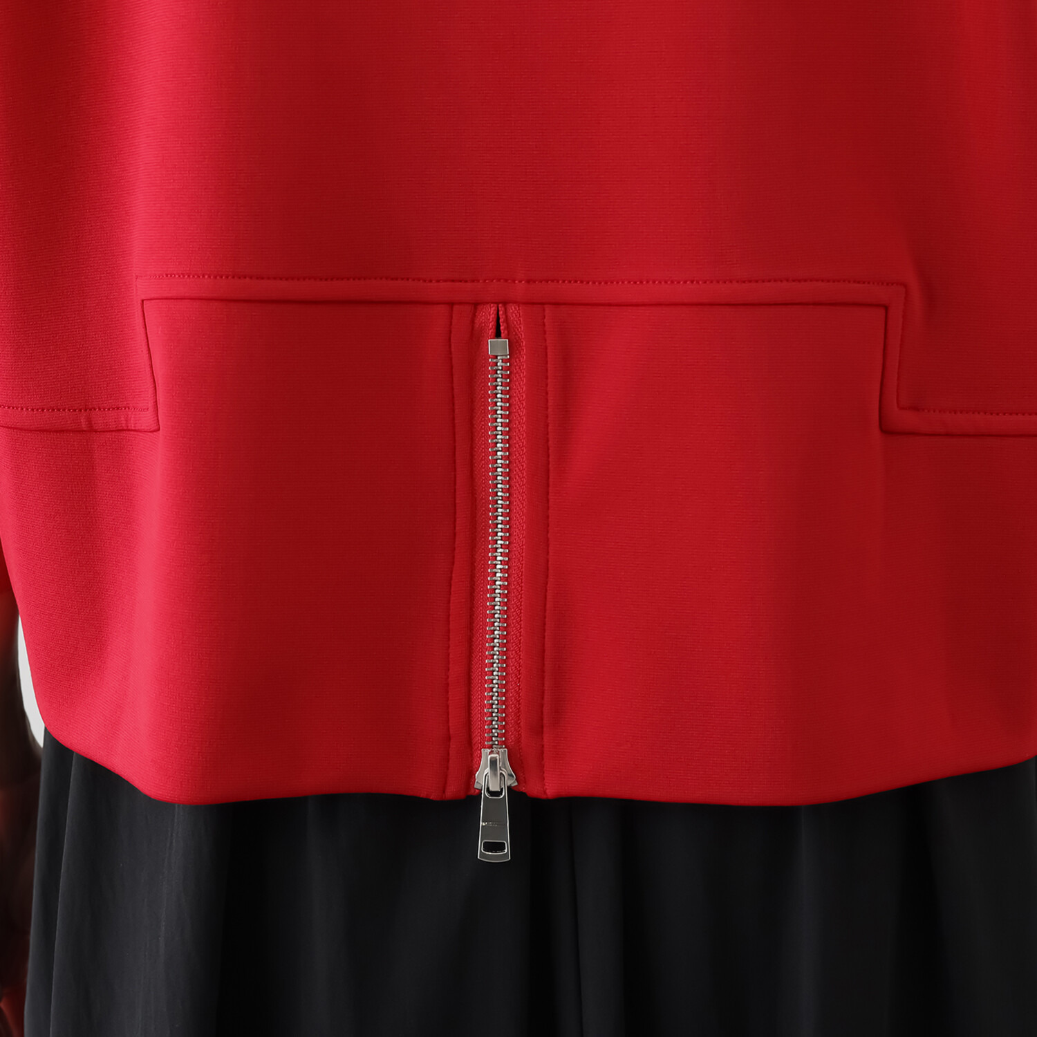 ベルポニー 刺しゅう加工入り ゆったりシルエット ジャージプルオーバー