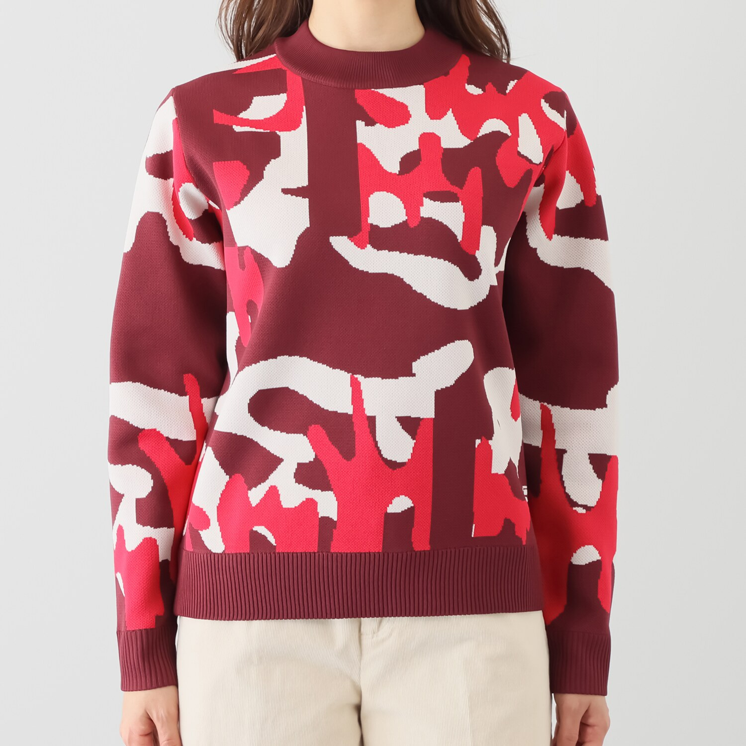 フィラ 軽量ニット セーター