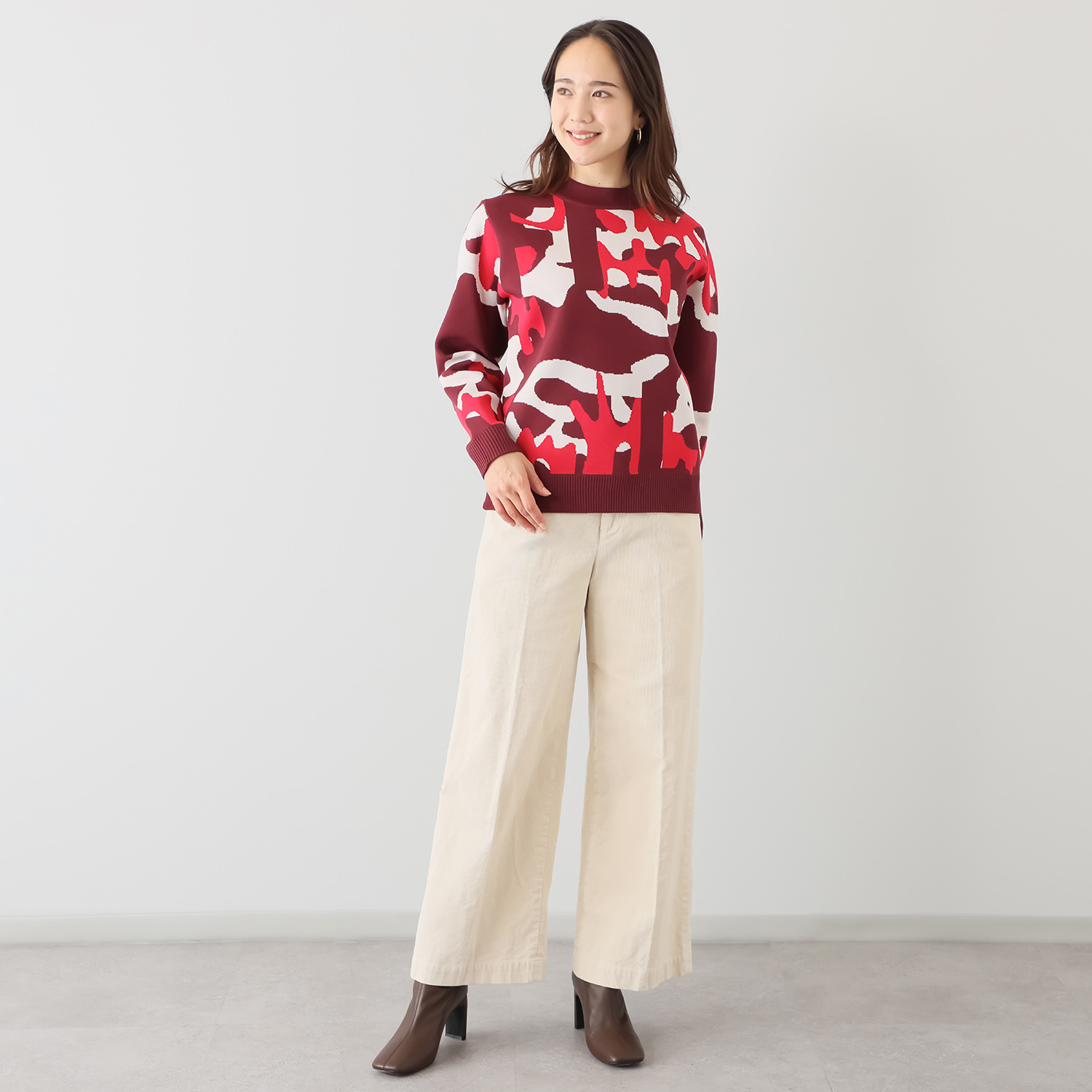 フィラ 軽量ニット セーター