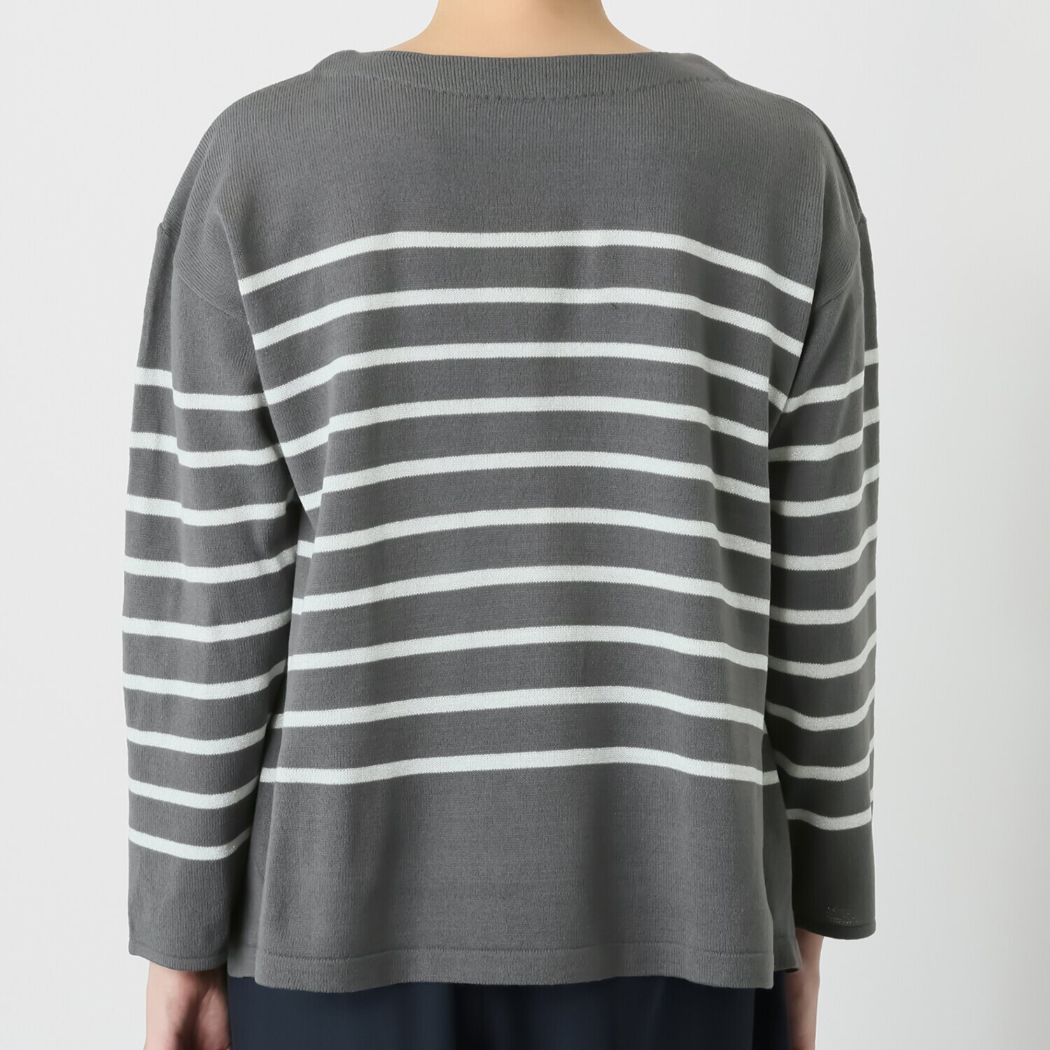 マチュート 着やせも叶う 上品カジュアルな ラメボーダー ニットプルオーバー