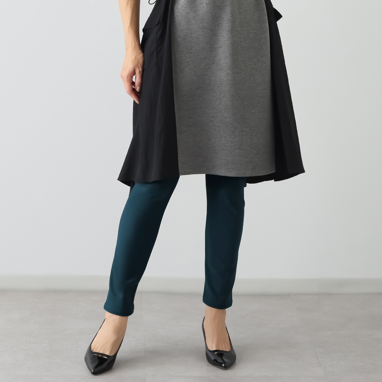 ダイア　アロー コンジュンク（Ｒ） 裏深フリース レギンスパンツ