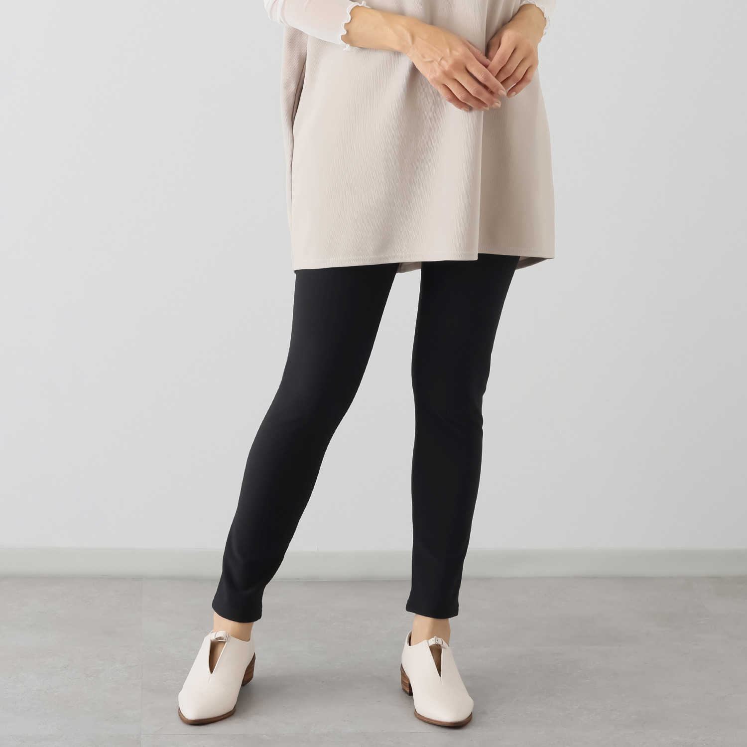 ダイア　アロー コンジュンク（Ｒ） 裏深フリース レギンスパンツ