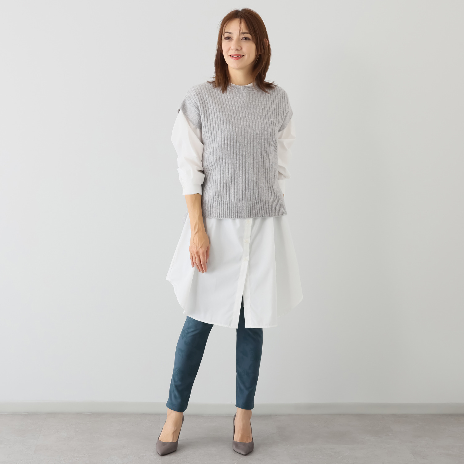 ダイア　アロー ジャガード風バラ柄 裏深フリース レギンスパンツ