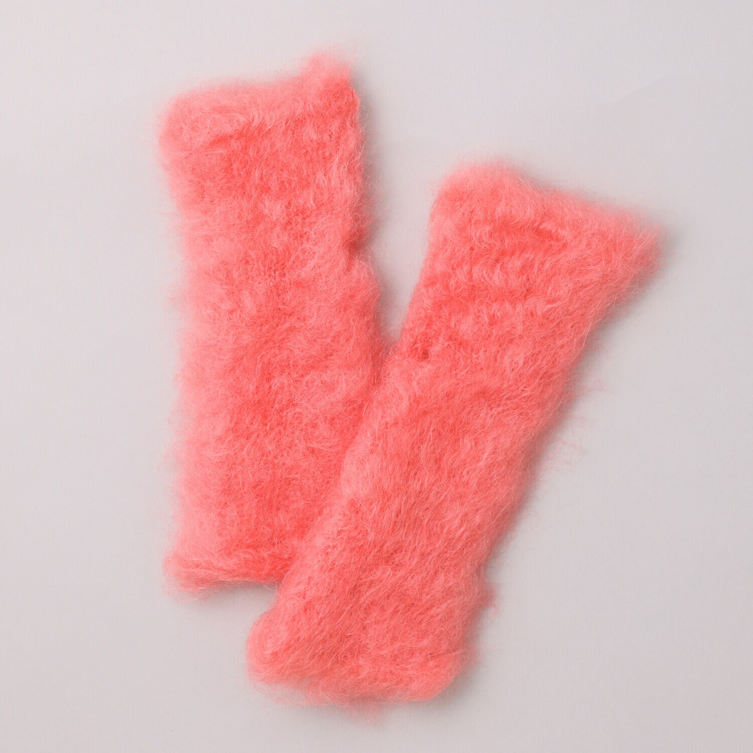 アデルズ　モヘヤ 南アフリカ製 キッドモヘヤ混 ふわふわエアリー 指出しミトン ＜プレーン＞