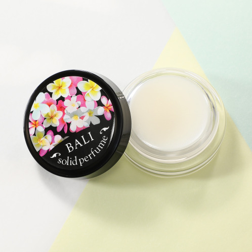 透明な花のベールを　まとうような香り　バリの練り香水　＜プルメリアの香り＞
