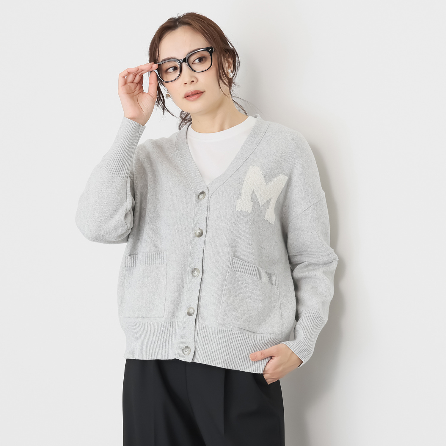 亀　恭子セレクト！ マルティジャーニ 日本製 ウール混ジャガード編 レタードカーディガン