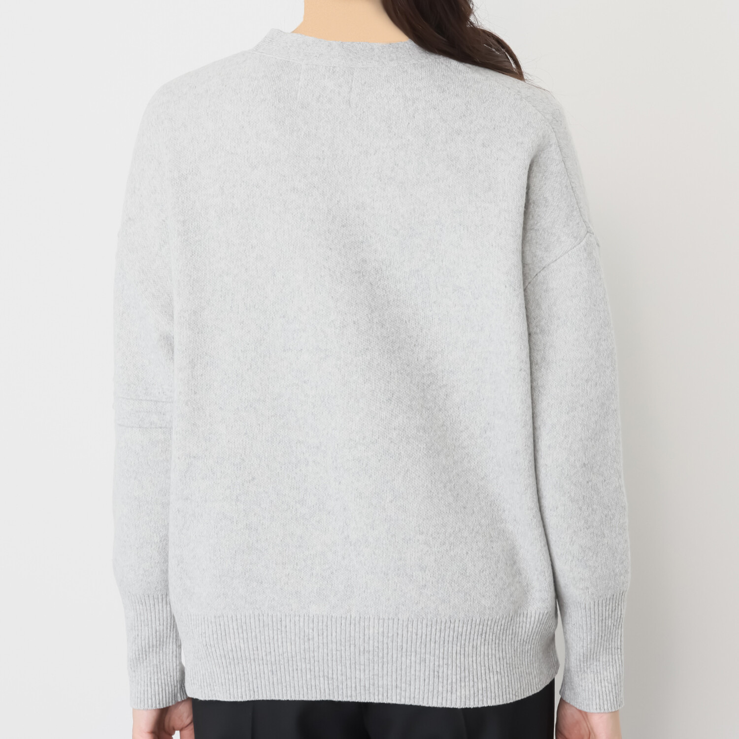 亀　恭子セレクト！ マルティジャーニ 日本製 ウール混ジャガード編 レタードカーディガン