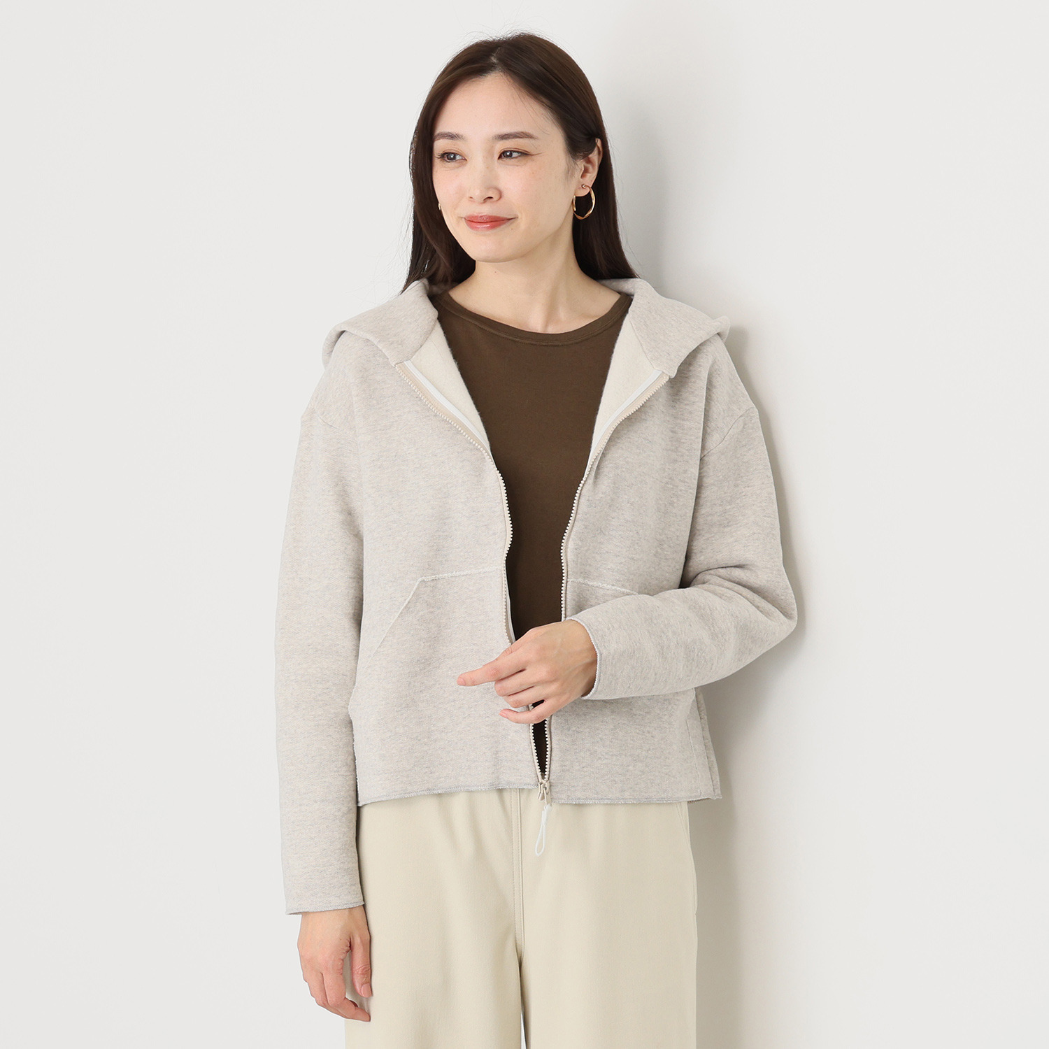 シャビージェンティール 両面起毛裏毛 カンガルーポケット付 フロントジップアップ パーカー