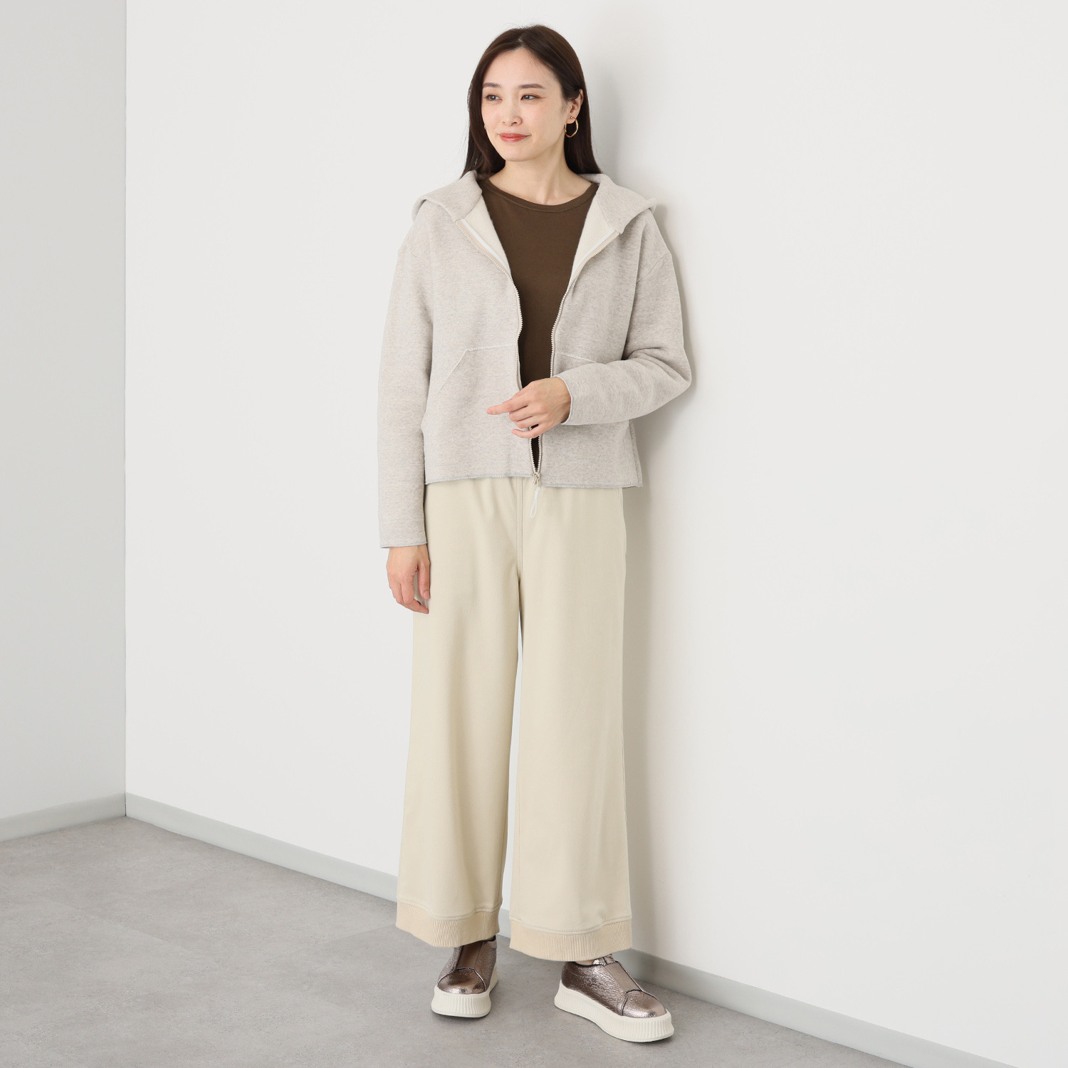 シャビージェンティール 両面起毛裏毛 カンガルーポケット付 フロントジップアップ パーカー