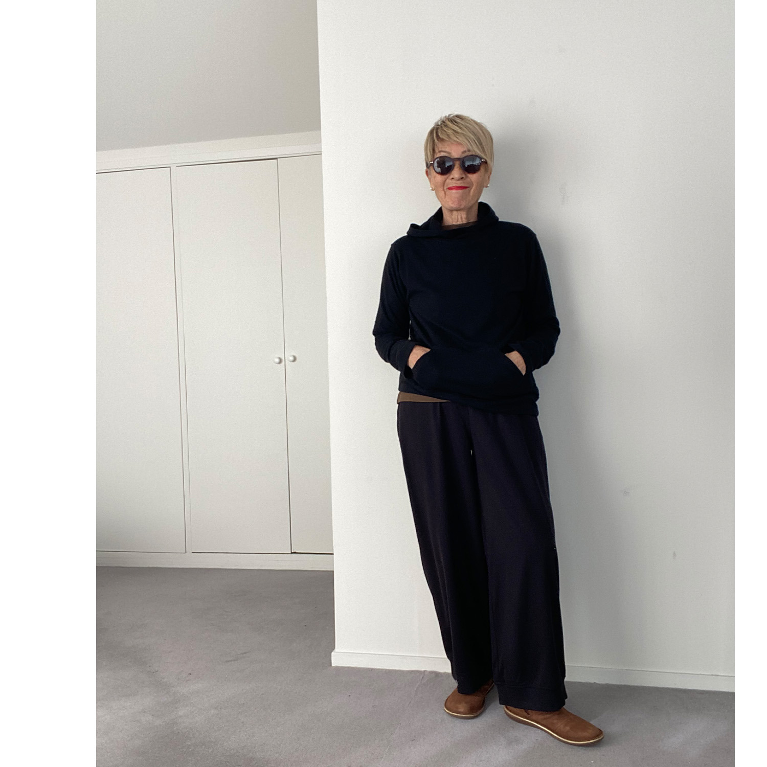 シャビージェンティール ガーゼ調裏毛 カンガルーポケット付 ひもなし フーディープルオーバー